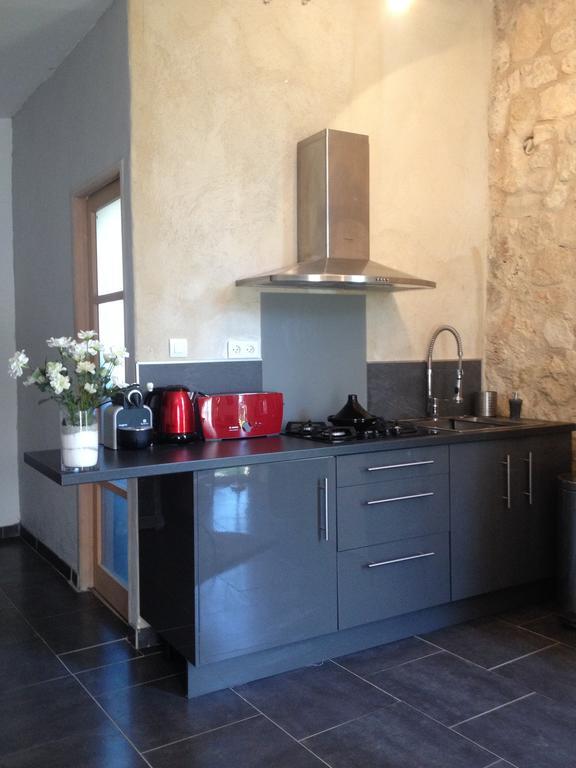 Gite Au Coeur De La Provence & Spa Saint-Cannat Zimmer foto
