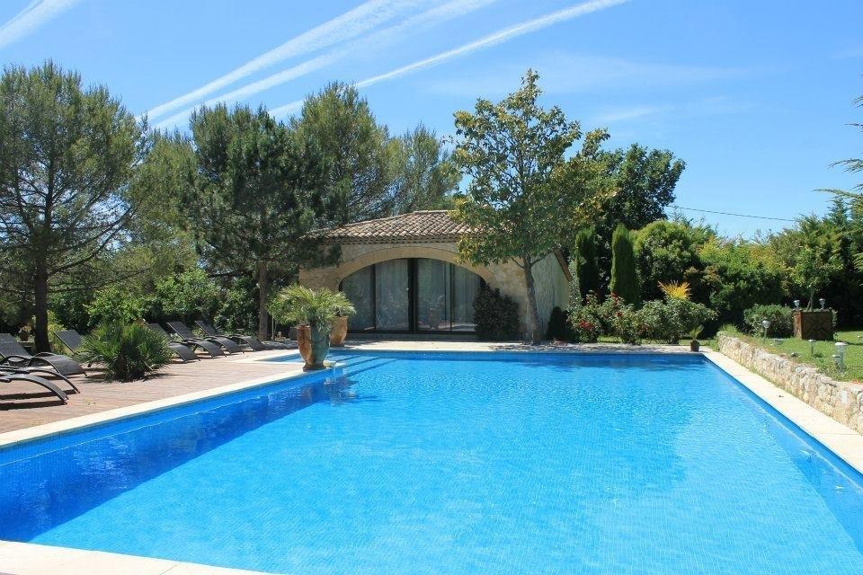 Gite Au Coeur De La Provence & Spa Saint-Cannat Zimmer foto